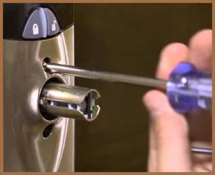 City Locksmith Shop Glendale, AZ 623-518-1111 City Locksmith Shop Glendale, AZ 623-518-1111 - 14-new-lock-installation